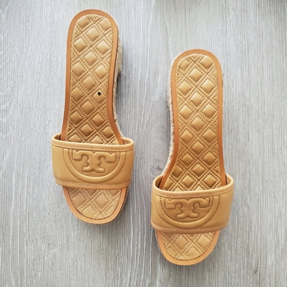 Tory Burch Shoes - Tory Burch Low Heel Espadrille Slide Sandal 9
